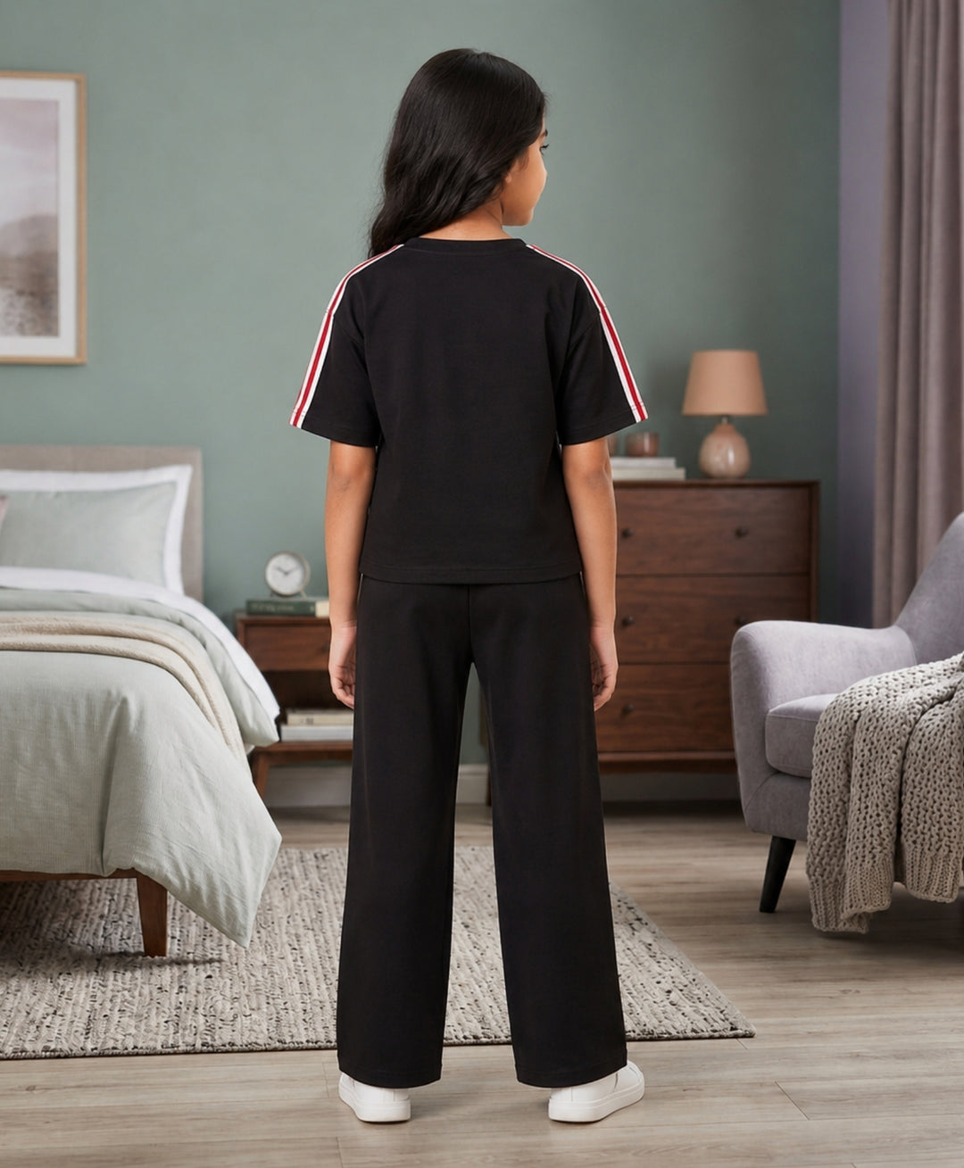 COOL BLACK SUMMER HEART OVERSIZED T-SHIRT JOGGER SET - BLACK