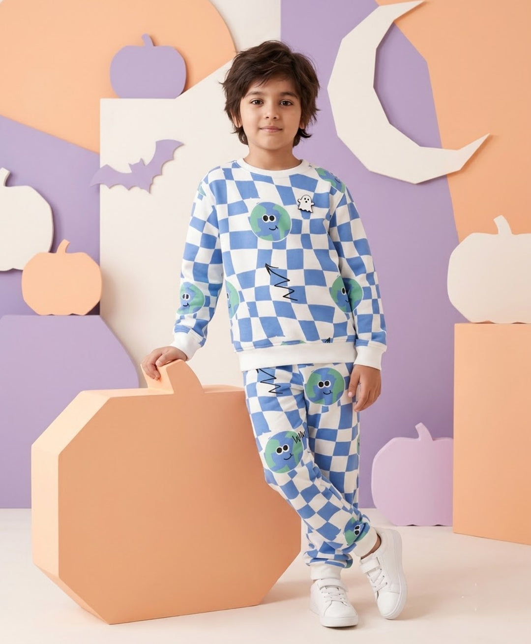 GLOBE CHECK FLEECE SWEATSHIRT JOGGER SET - BLUE