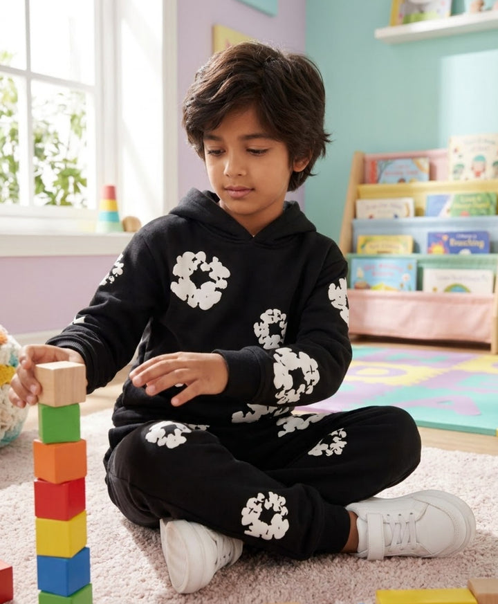 POP BLACK &amp; WHITE FLEECE HOODIE JOGGER SET - BLACK