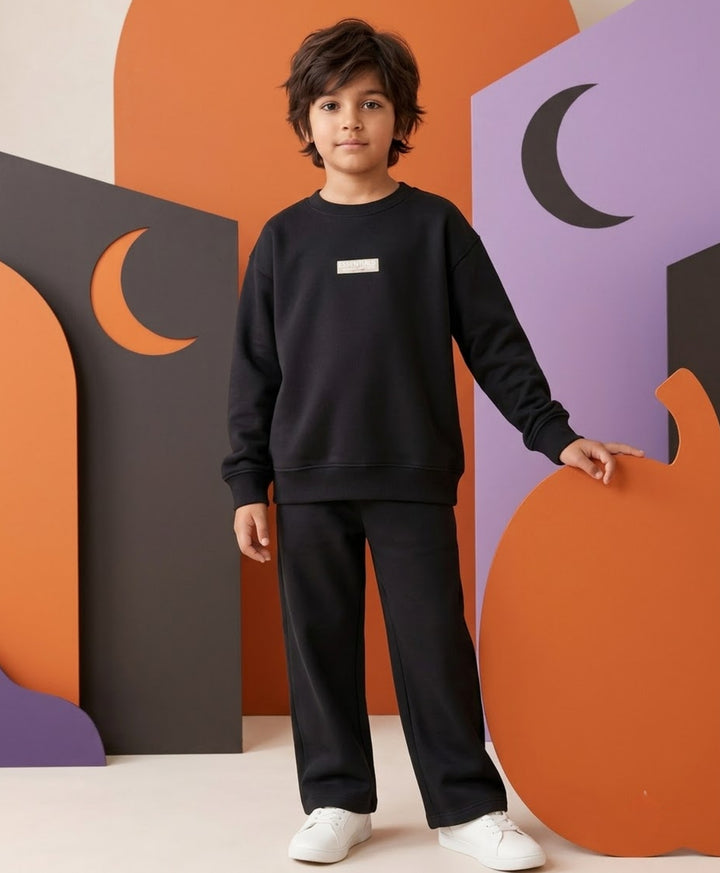 ESSENTIAL BLACK SWEATSHIRT JOGGER SET -BLACK