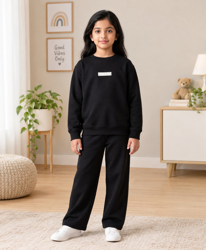 ESSENTIAL BLACK GIRLS SWEATSHIRT JOGGER SET - BLACK
