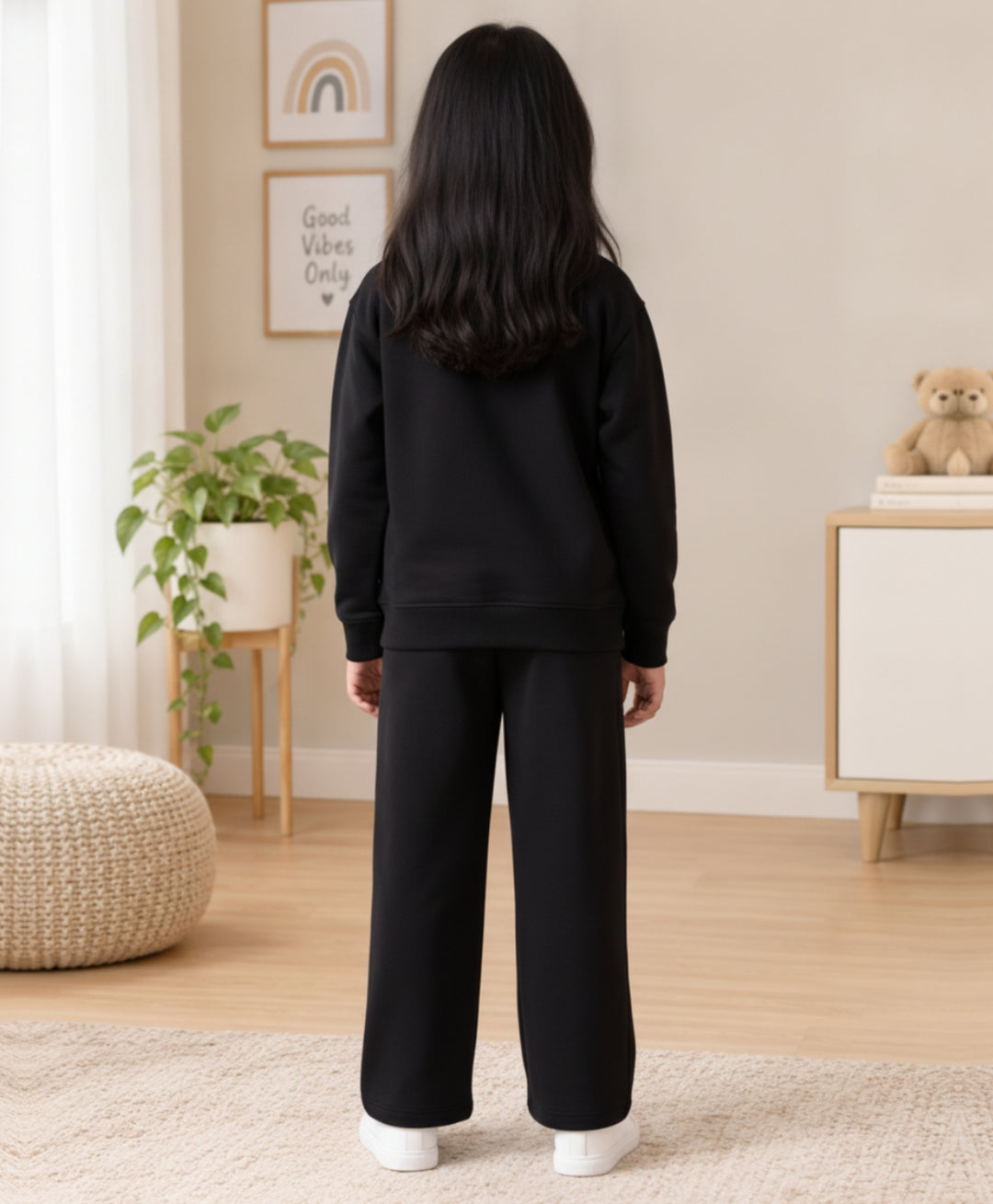 ESSENTIAL BLACK GIRLS SWEATSHIRT JOGGER SET - BLACK