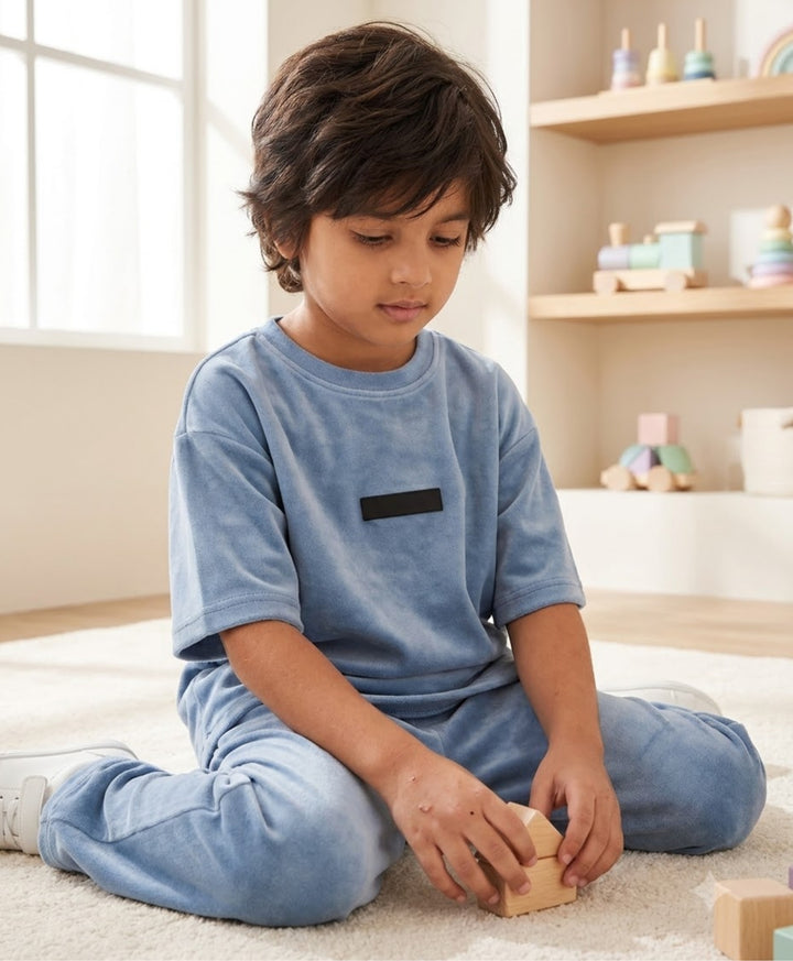 ESSENTIAL MINIMAL MATTER BLUE BOYS SUMMER JOGGER SET - BLUE