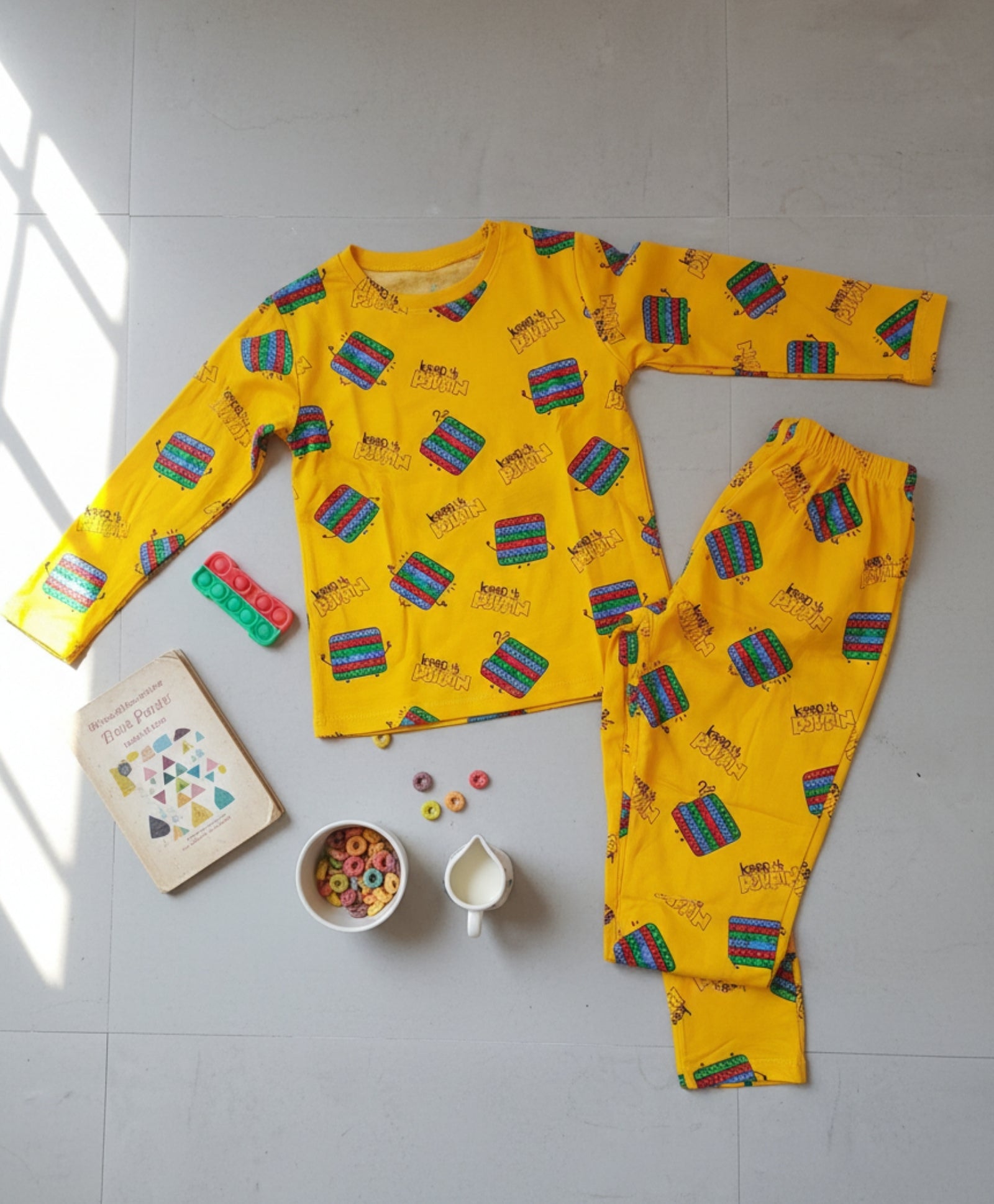POP IT BOYS YELLOW PYJAMA SET - Anthrilo 