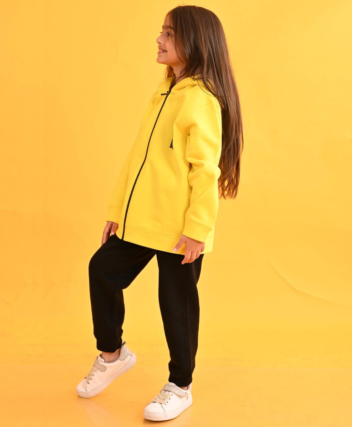 SPORTY COLLECTION YELLOW GIRLS HOODIE BLACK FLEECE JOGGER SET - YELLOW / BLACK