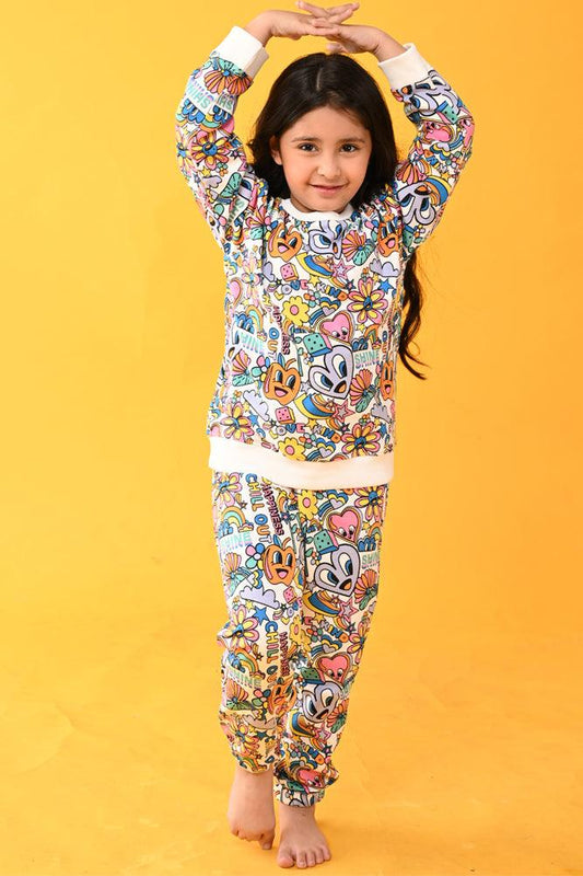CHILL OUT FLEECE SWEATSHIRT JOGGER SET - WHITE - Anthrilo Design House