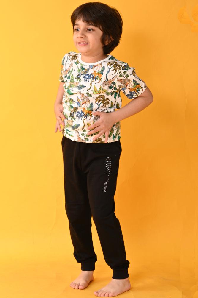 JUNGLE BLACK JOGGER SET - WHITE/BLACK - Anthrilo India
