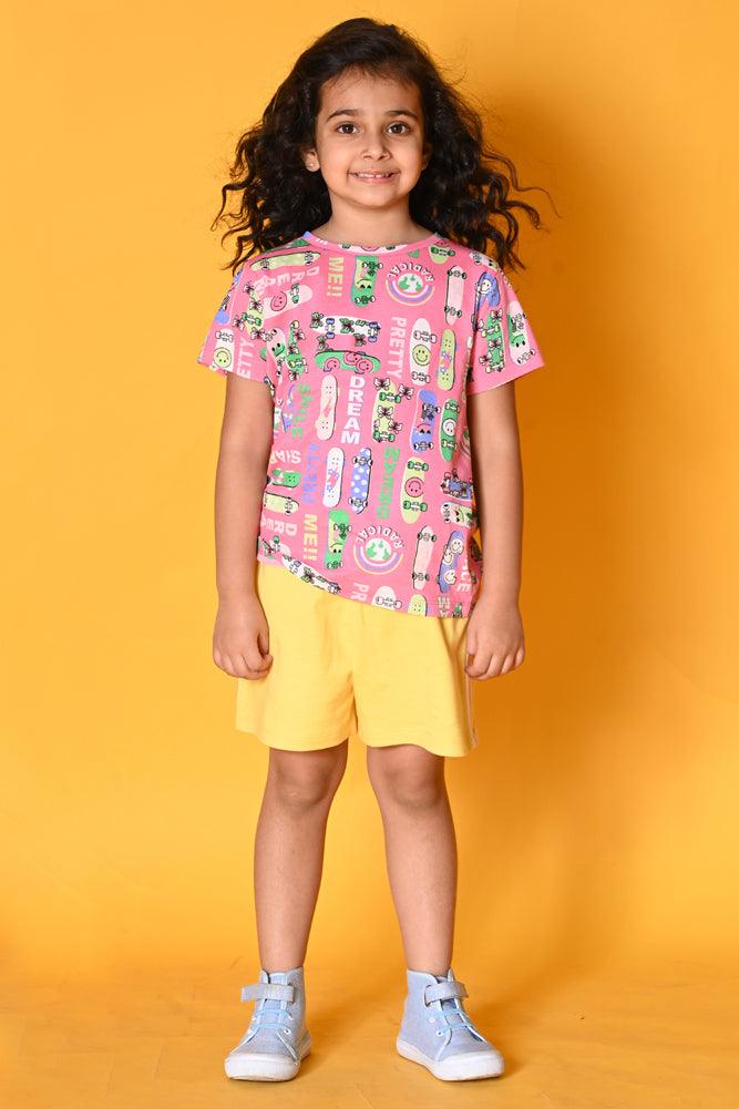 SKATE YELLOW SIDE TAPE SHORTS - PINK/YELLOW - Anthrilo India