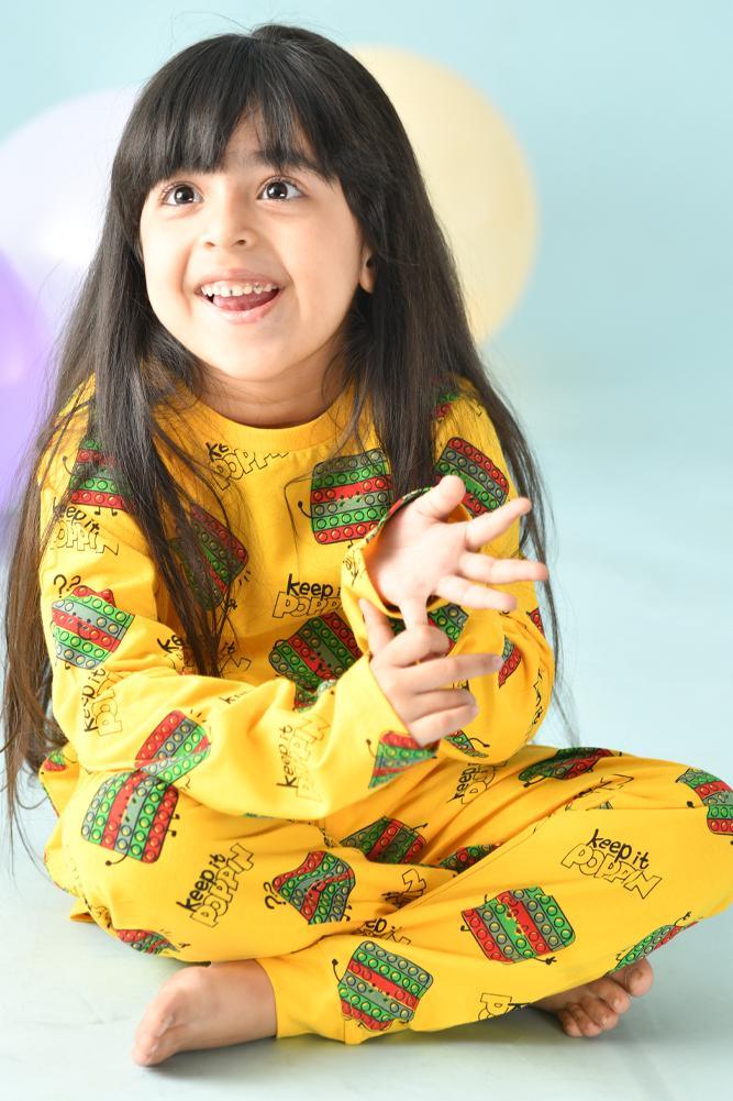 POP IT GIRLS YELLOW PYJAMA SET - Anthrilo