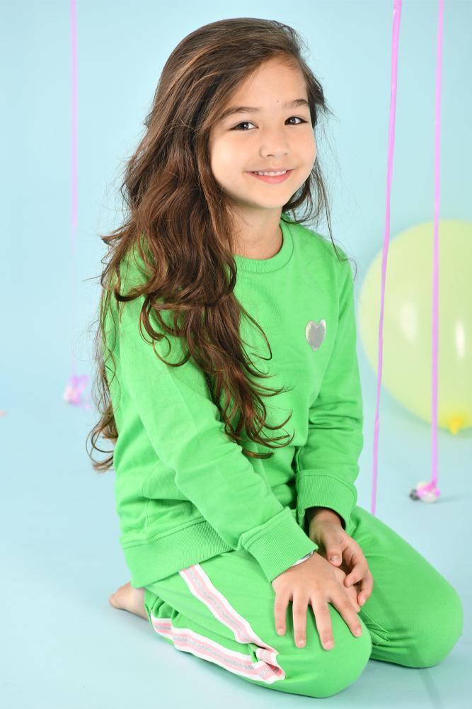 GREEN HEART SWEATSHIRT (FLEECE) - Anthrilo