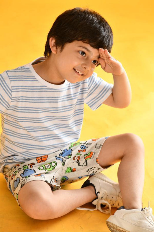 SPORTS PRINT SHORTS